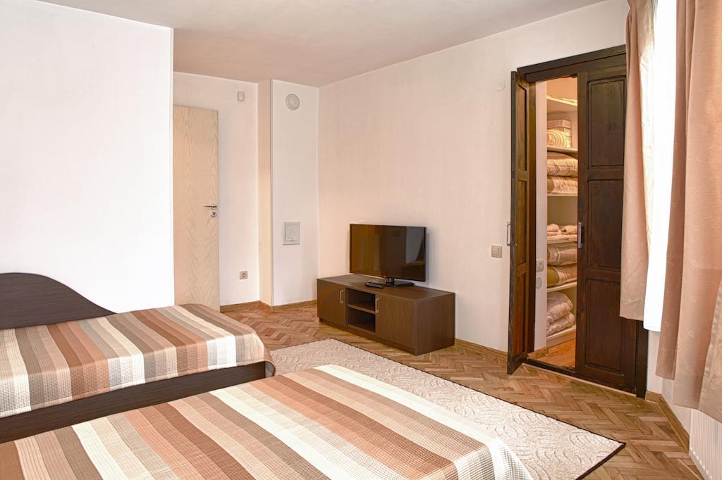 Pepi Guest House Veliko Tarnovo Exterior photo
